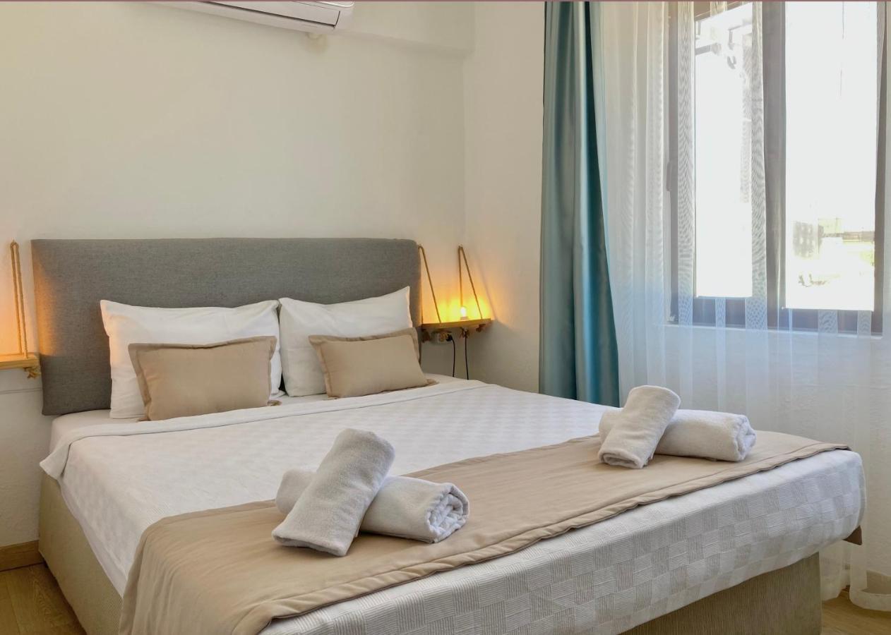 Amigo Apart Aparthotel อัคยาคา ภายนอก รูปภาพ
