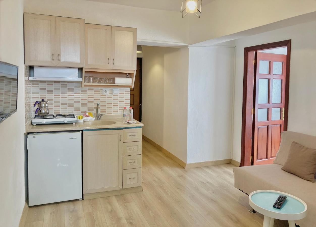 Amigo Apart Aparthotel อัคยาคา ภายนอก รูปภาพ
