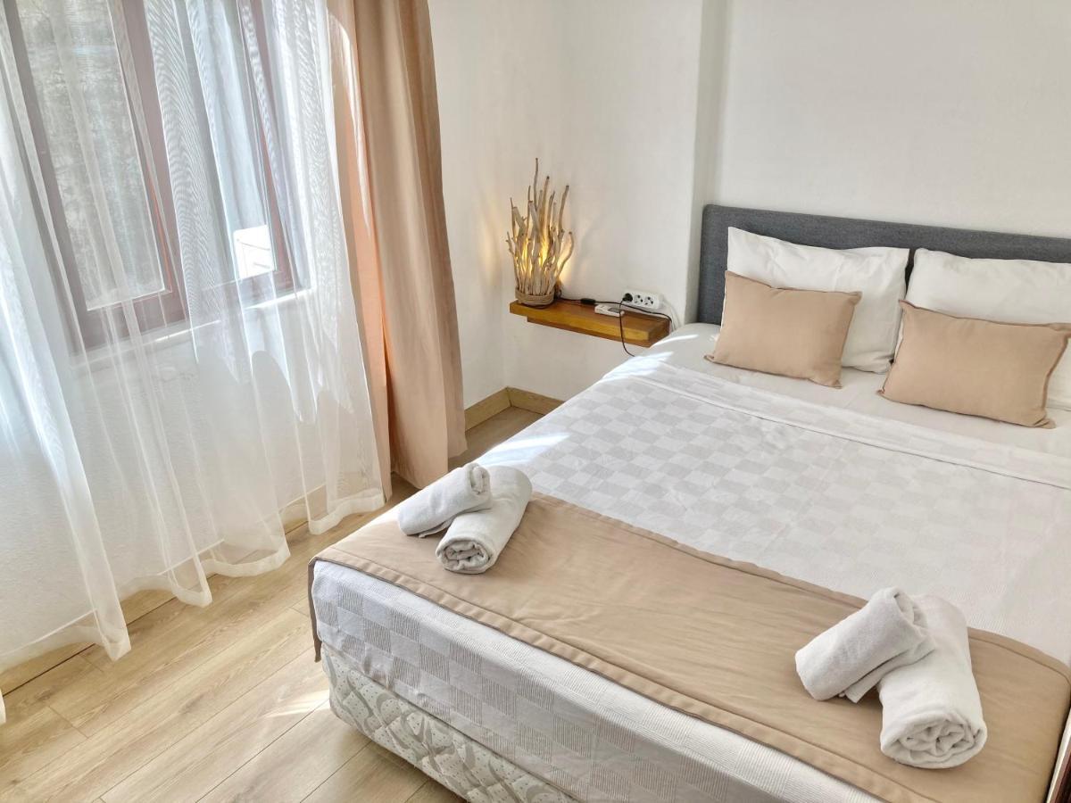 Amigo Apart Aparthotel อัคยาคา ภายนอก รูปภาพ