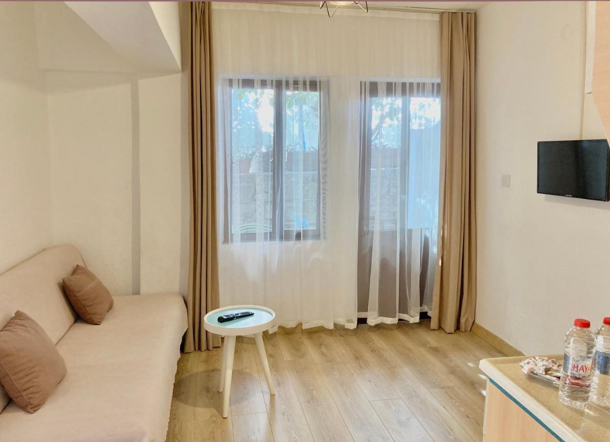 Amigo Apart Aparthotel อัคยาคา ภายนอก รูปภาพ
